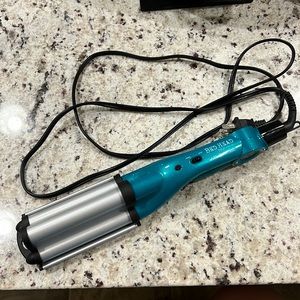 BedHead Wave Artist beach waver